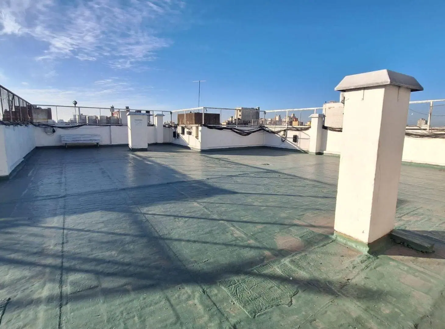VENTA DEPARTAMENTO 3 DORMITORIOS PILETA Y COCHERA 5