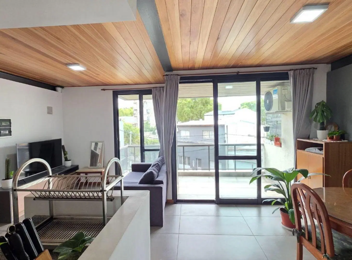 DEPARTAMENTO EN VENTA 2 DORMITORIOS ZONA NORTE 3