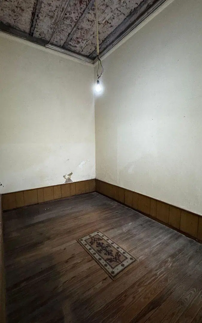 CASA EN VENTA 2 DORMITORIOS ESPAÑA Y HOSPITALES 4