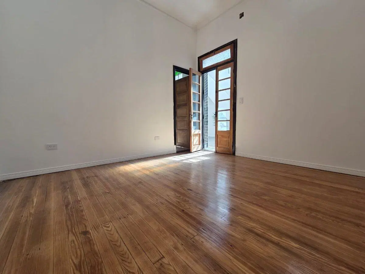 VENTA PASILLO DOS DORMITORIOS RECICLADO ABASTO 4