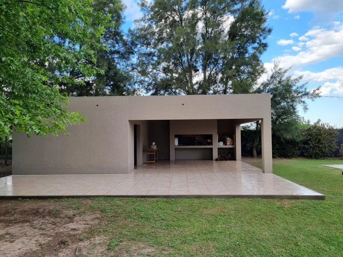 CASA EN VENTA 3 DORMITORIOS SCUBA FIELDS 3
