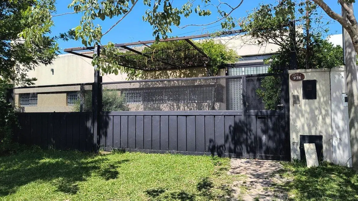CASA EN VENTA 1 DORMITORIO ACEQUIAS DEL AIRE 4
