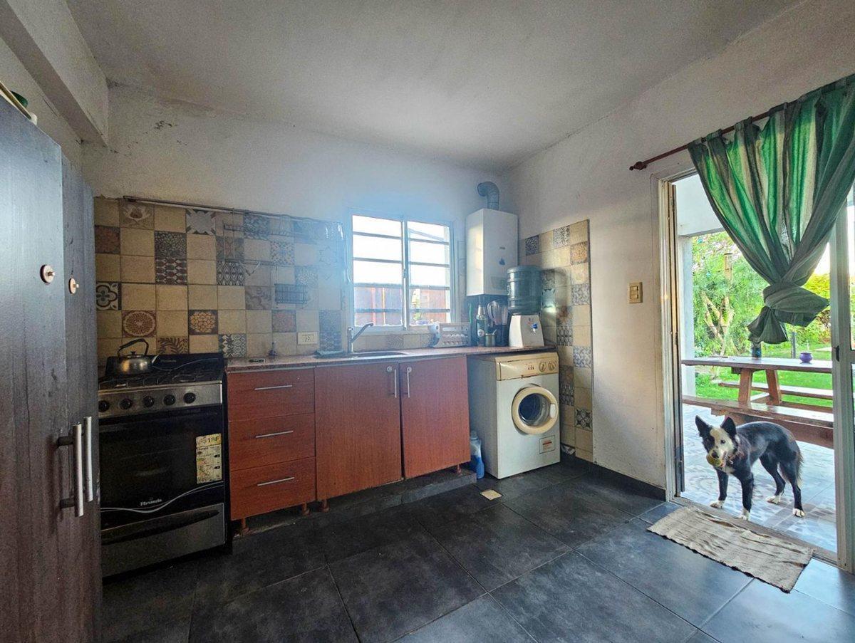 Foto de VENTA CASA CON PILETA EN FUNES TOWN, imagen 3
