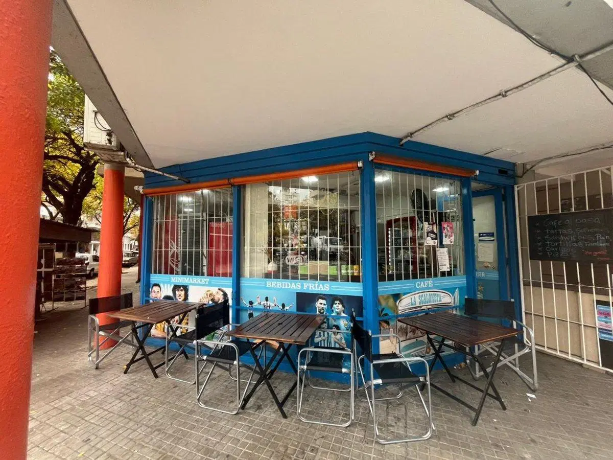 VENTA LOCAL COMERCIAL ESQUINA EXCELENTE RENTA 4