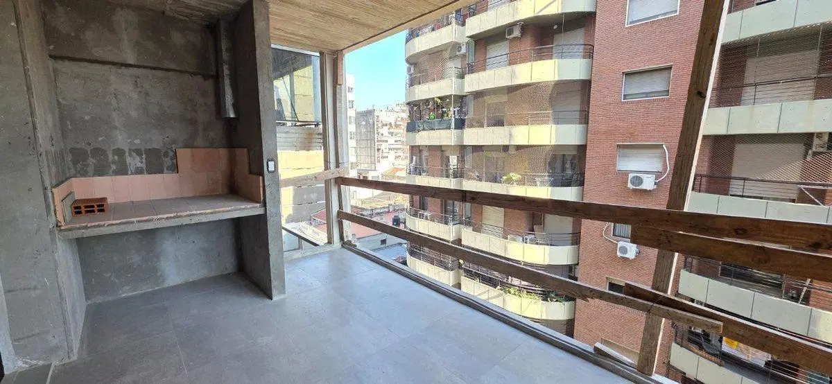 DEPARTAMENTO EN VENTA 3 DORMITORIOS CENTRO 2