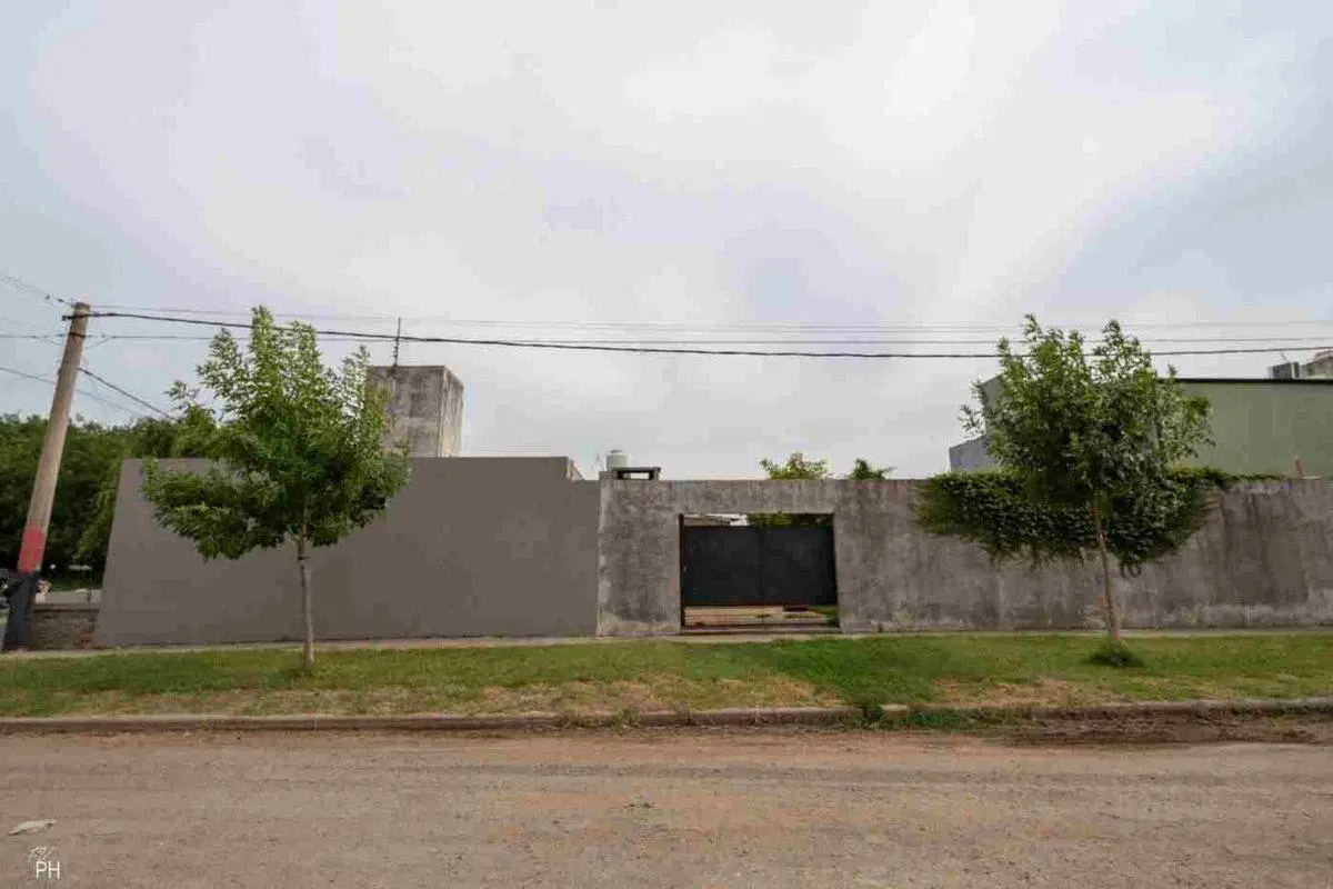 CASA VENTA 3 AMBIENTES ZONA NORTE, ROSARIO 2