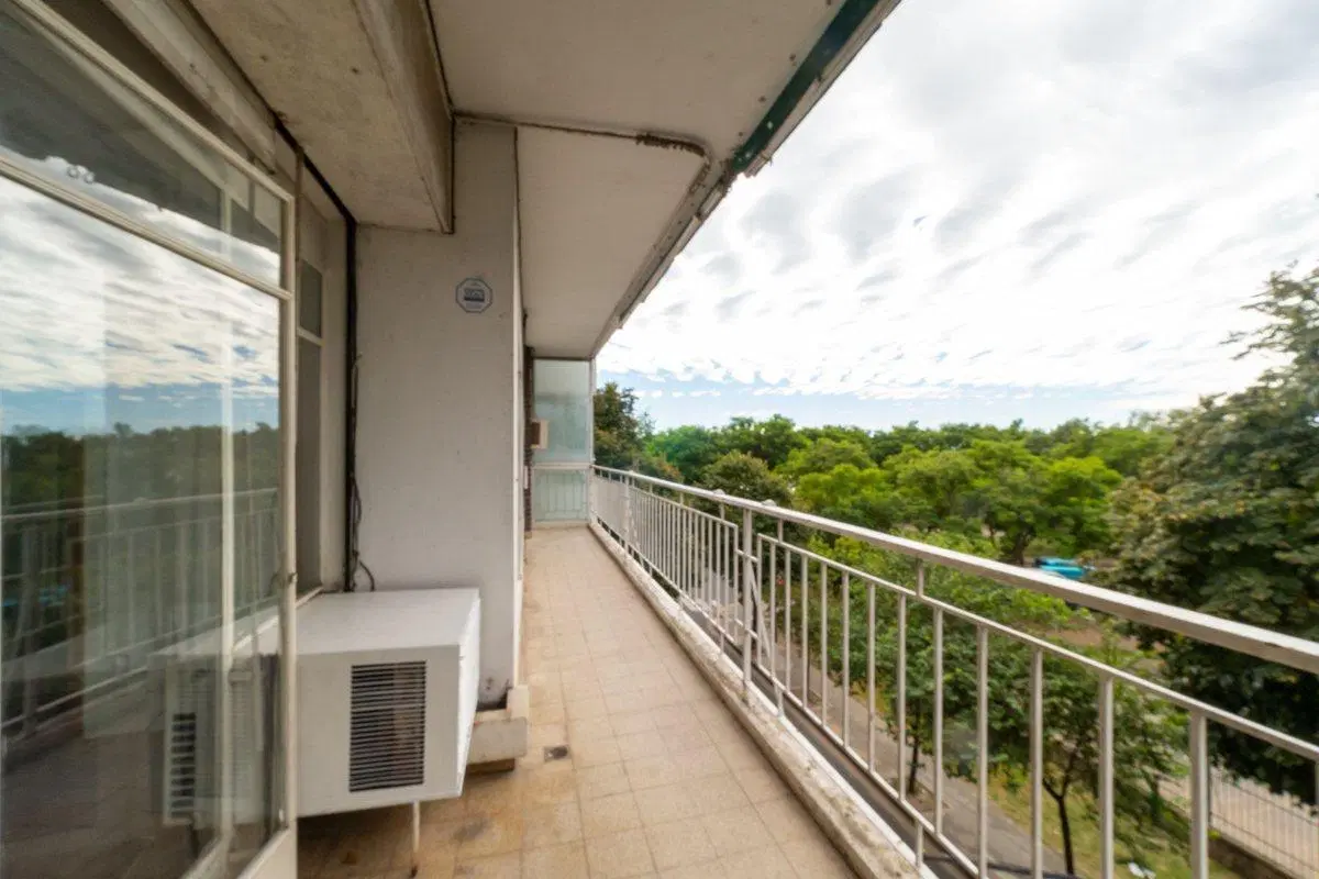 VENTA DEPARTAMENTO 4 DORMITORIOS ZONA  RIO-COCHERA 4