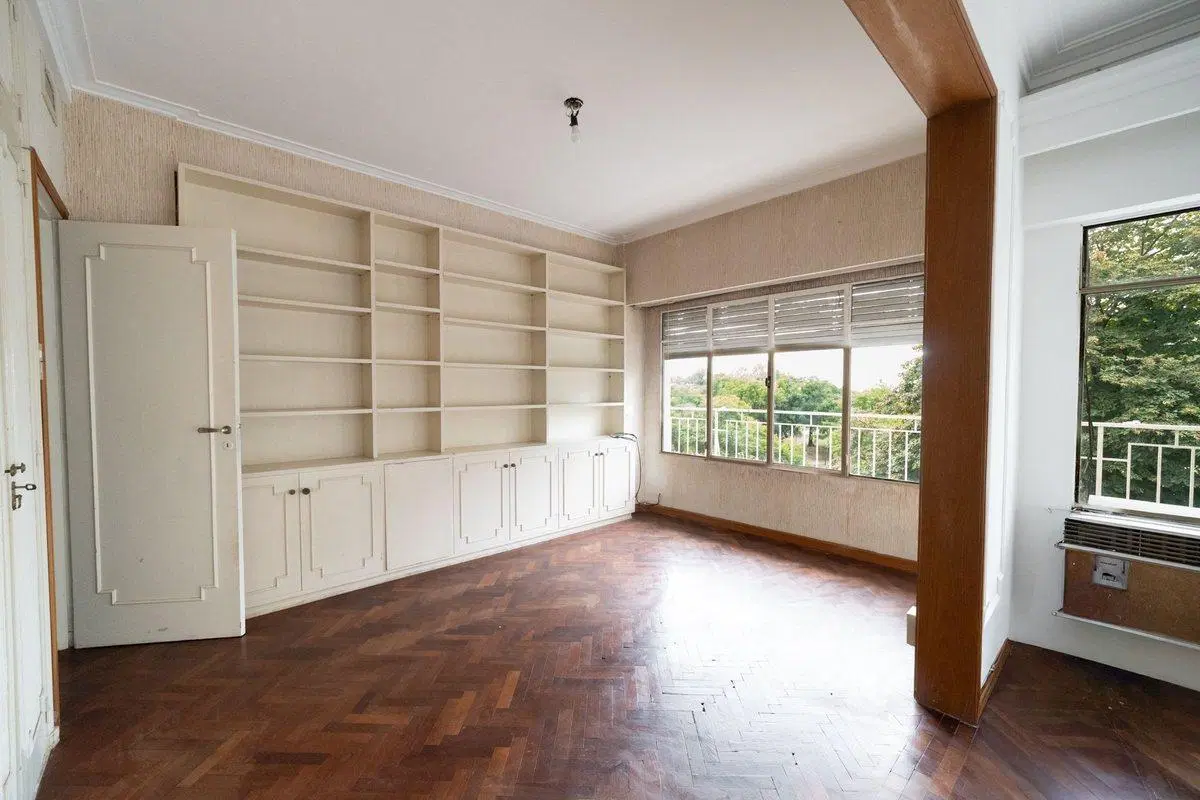 VENTA DEPARTAMENTO 4 DORMITORIOS ZONA  RIO-COCHERA 3