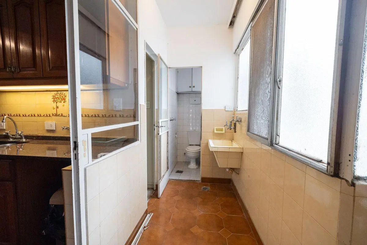 VENTA DEPARTAMENTO 4 DORMITORIOS ZONA  RIO-COCHERA 5