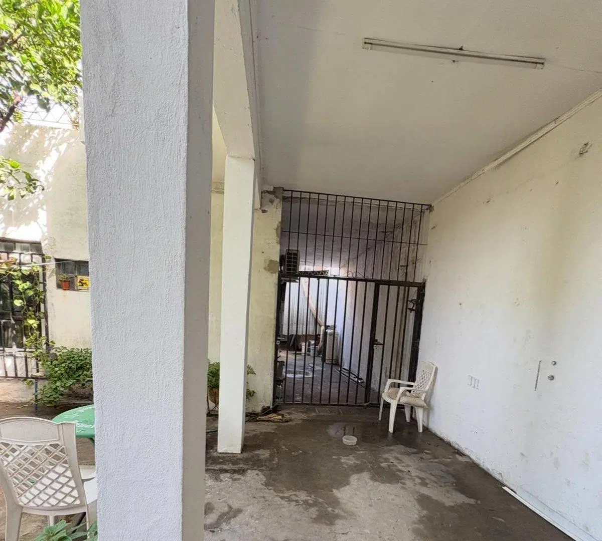 VENTA CASA EN BARRIO TIRO SUIZO CON COCHERA 5