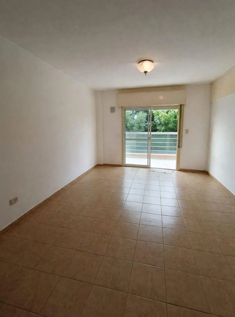 VENTA DEPARTAMENTO 2 DORMI BALCON URQUIZA 3700 3