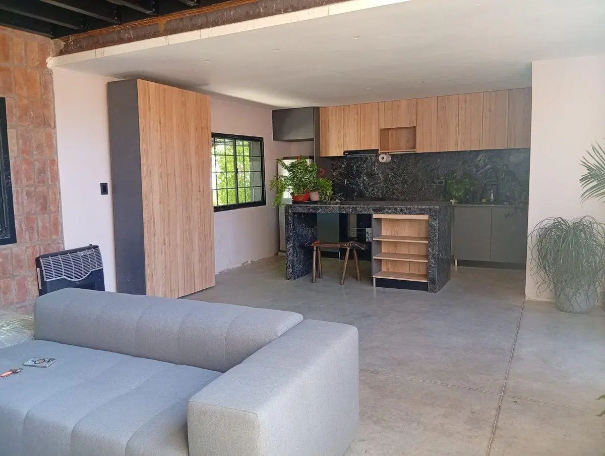 CASA EN VENTA P.A. 2 DORM. 2 BAÑOS. CON TERRAZA 3