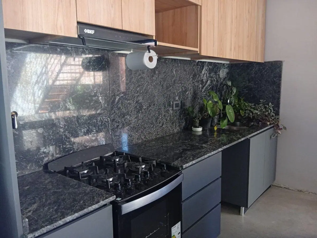CASA EN VENTA P.A. 2 DORM. 2 BAÑOS. CON TERRAZA 2