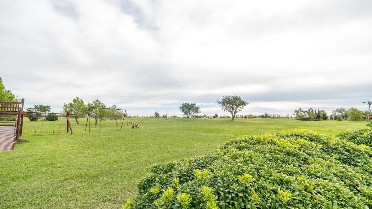 TERRENO EN VENTA BARRIO PRIVADO CAROLINA GOLF 966M 3