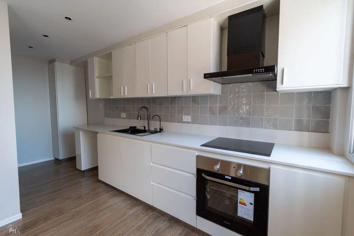 VENTA DEPARTAMENTO 3 DORMITORIOS CENTRO 4