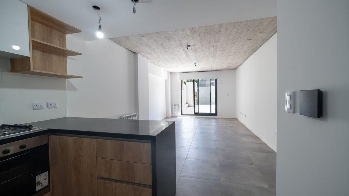 Foto de DEPARTAMENTO EN VENTA DOS DORMITORIOS CENTRO, imagen 3