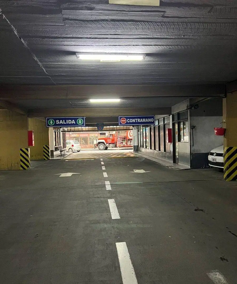 VENTA COCHERA SAN LORENZO 1032 5