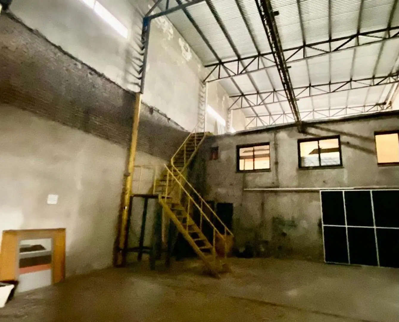 VENTA GALPON EXCELENTE OPORTUNIDAD DE INVERSION 2