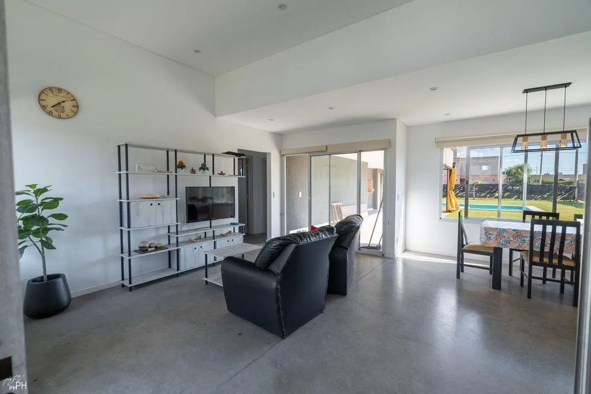 VENTA CASA EN ROLDAN BARRIO EL MOLINO 5