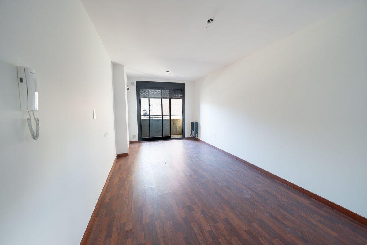 DEPARTAMENTO VENTA MONOAMBIENTE CON BALCON MARTIN