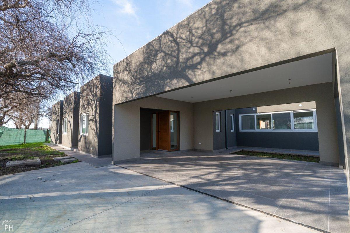 CASA EN VENTA 3 DORMITORIOS EN HARAS DE FUNES
