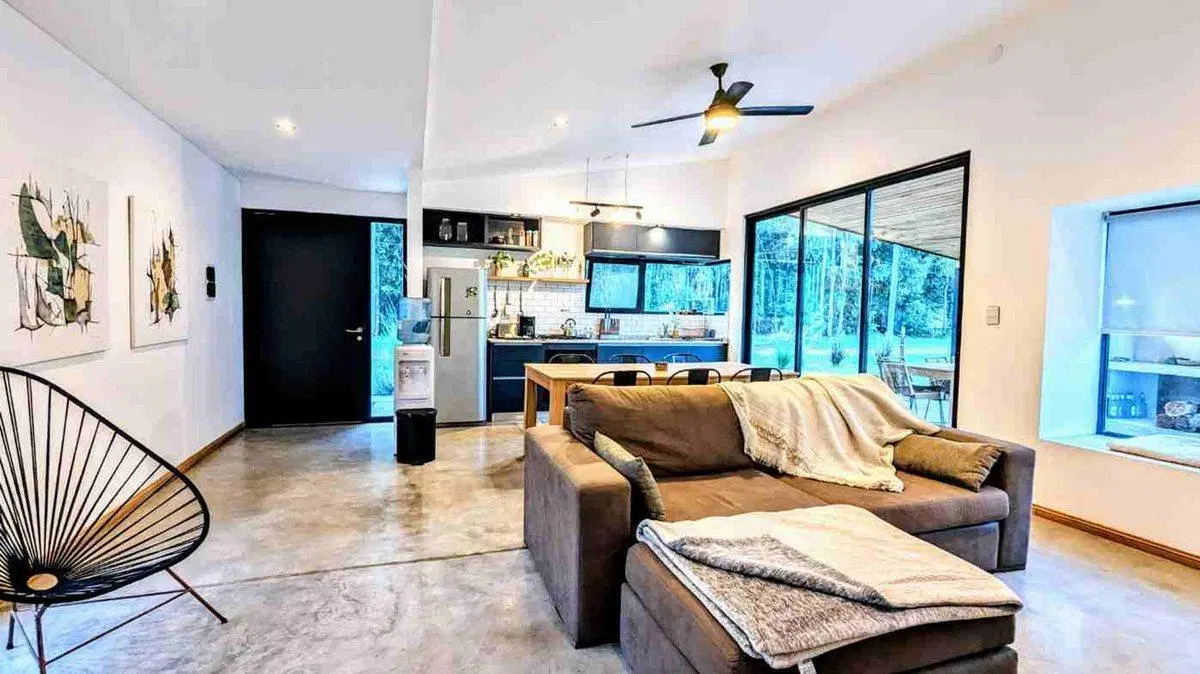 VENTA CASA 2 DORMITORIOS PILETA CAMPO TIMBÓ 3