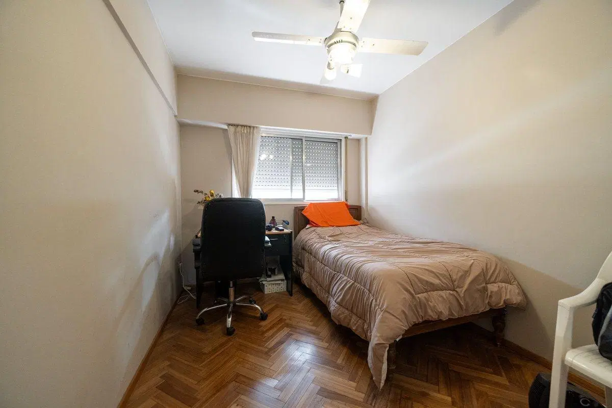 DEPARTAMENTO EN VENTA 3 DORMITORIOS CENTRO 4