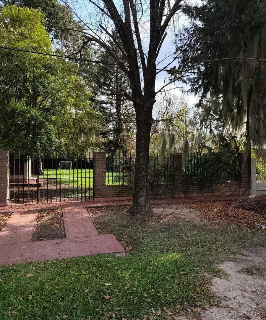 EN VENTA TERRENO EN FUNES 4