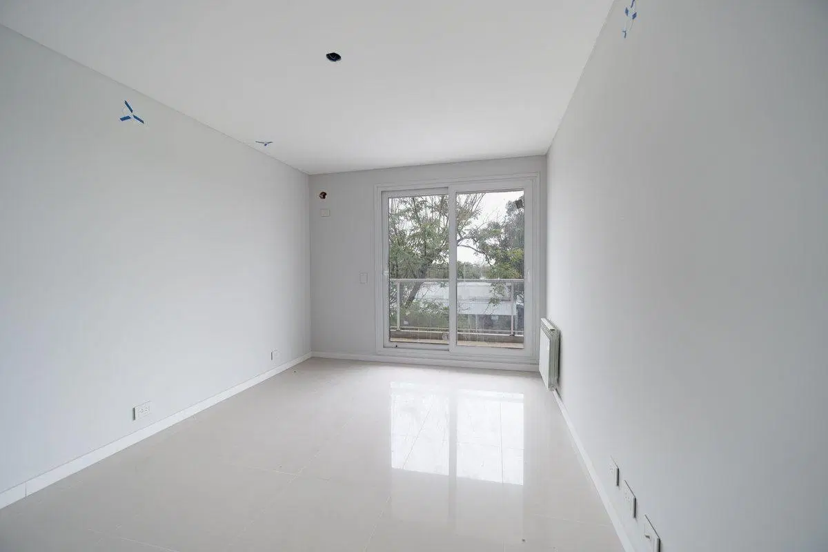 DEPARTAMENTO EN VENTA FISHERTON DOS DORMITORIOS 3