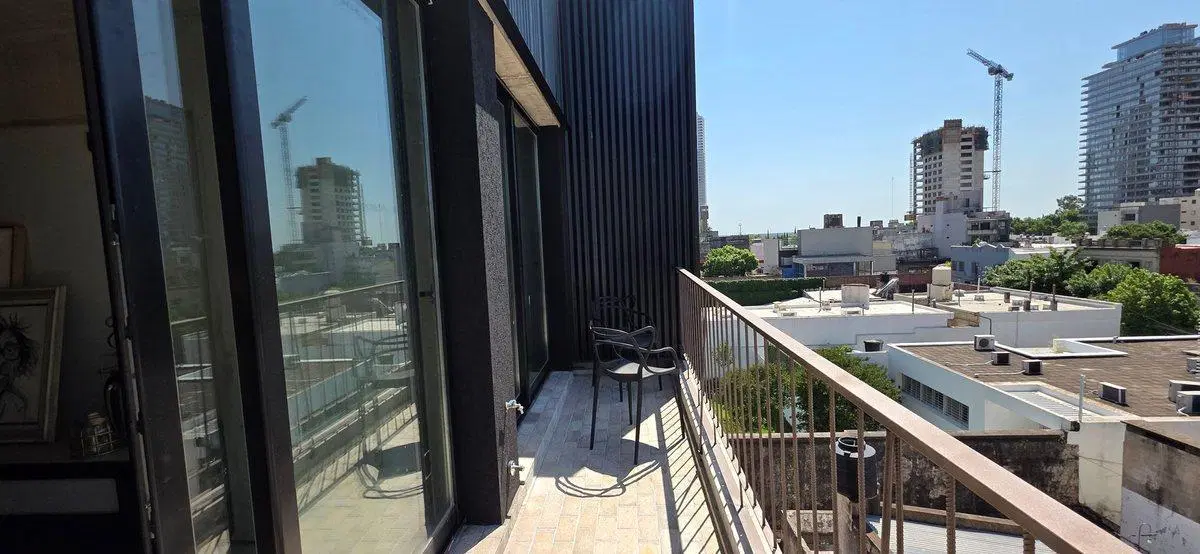VENTA DEPARTAMENTO 2 DORMITORIOS BALCÒN. PICHINCHA 3