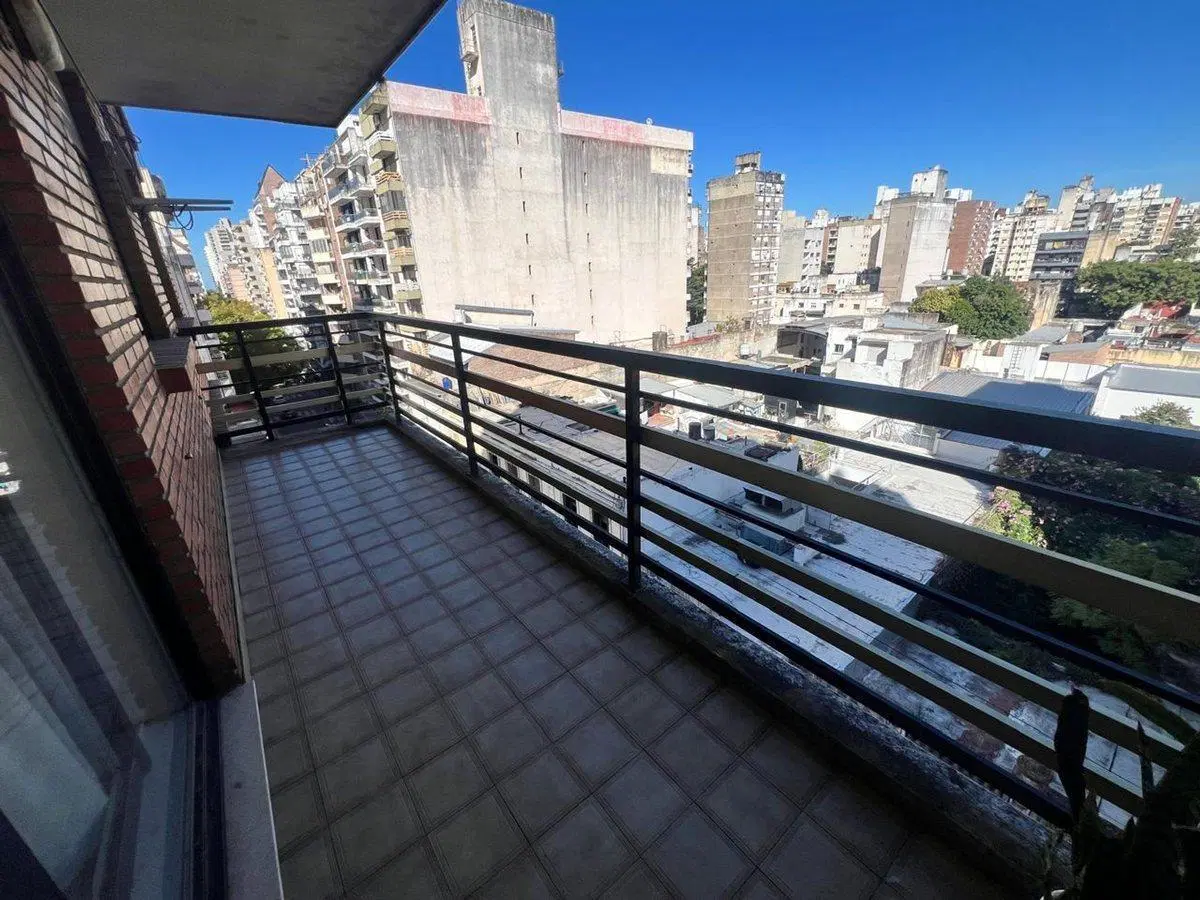 EN VENTA DEPARTAMENTO 3 DORMITORIOS ZONA CENTRO 3