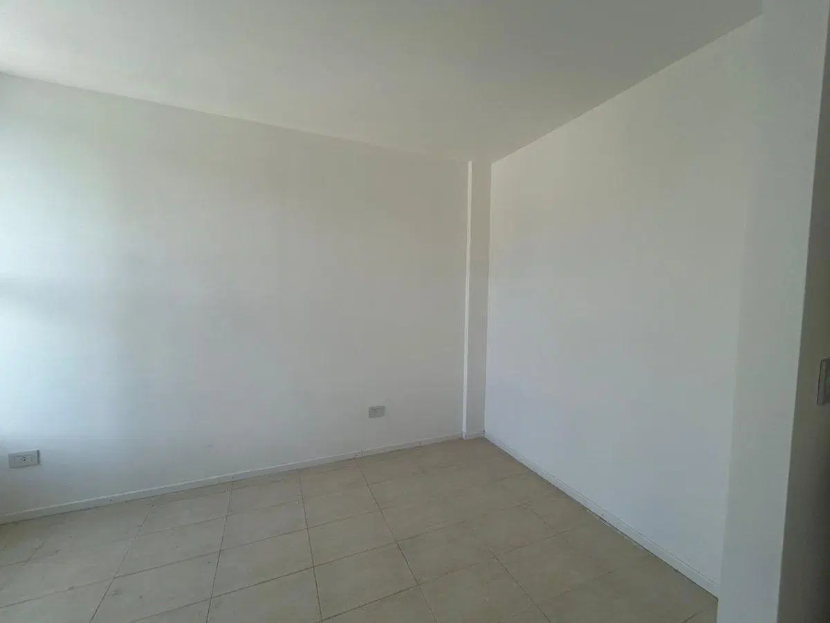 VENTA DEPTO. 1 DORM  CON COCHERA  G. BAIGORRIA 2