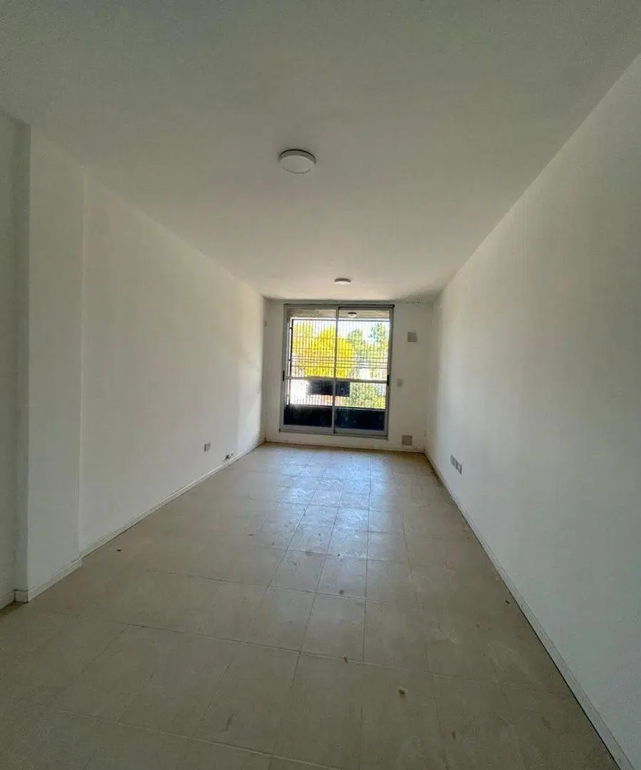 VENTA DEPTO. 1 DORM  CON COCHERA  G. BAIGORRIA 5