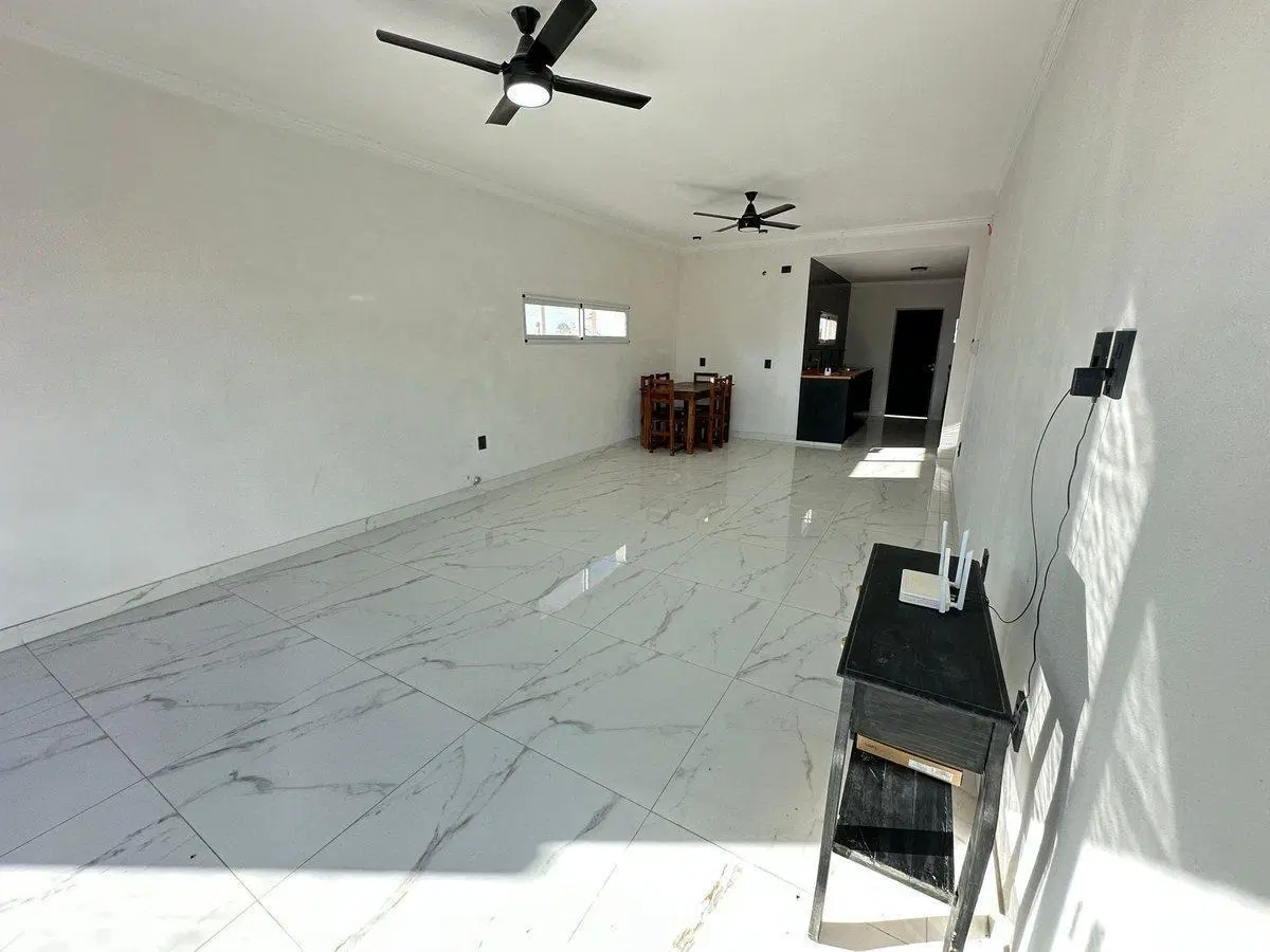 VENTA CASA A ESTRENAR AMPLIA Y LUMINOSA 2