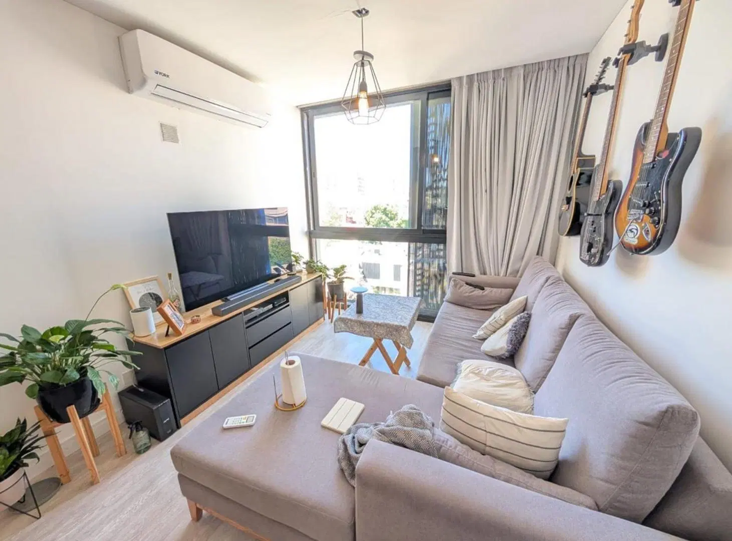 VENTA DEPARTAMENTO 2 DORMITORIOS. BALCÒN PICHINCHA 2