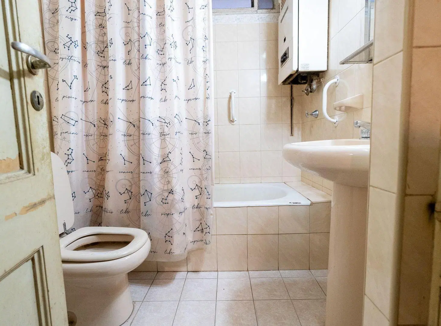 VENTA DEPARTAMENTO A RECICLAR EN BARRIO MARTIN 4