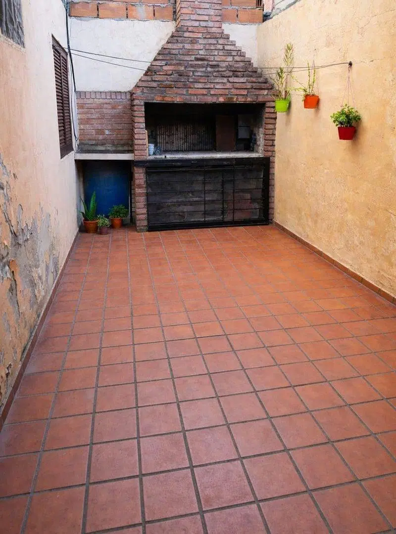 PH AL FRENTE VENTA- DOS DORMI Y PATIO LAS DELICIAS 4