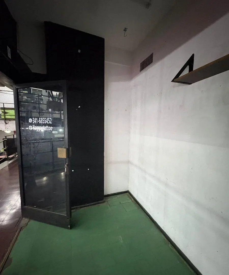 ALQUILER DE LOCAL COMERCIAL GALERIA SAN MARTIN 3