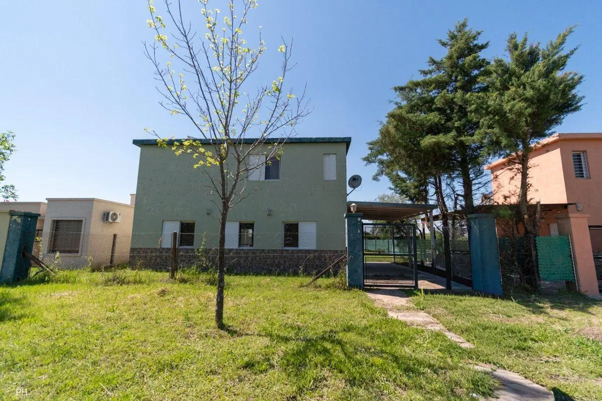 VENTA CASA DE 3 DORMITORIOS PUNTA CHACRA 3