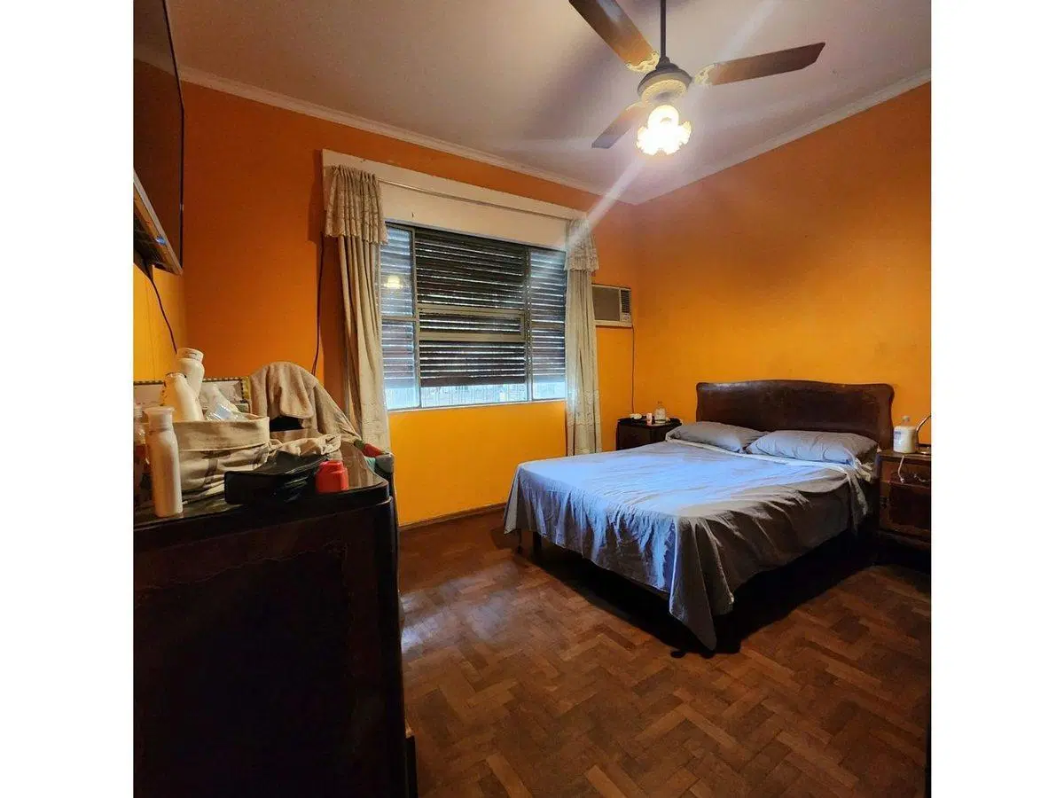 CASA EN VENTA 3 DORMITORIOS + COCHERA 2