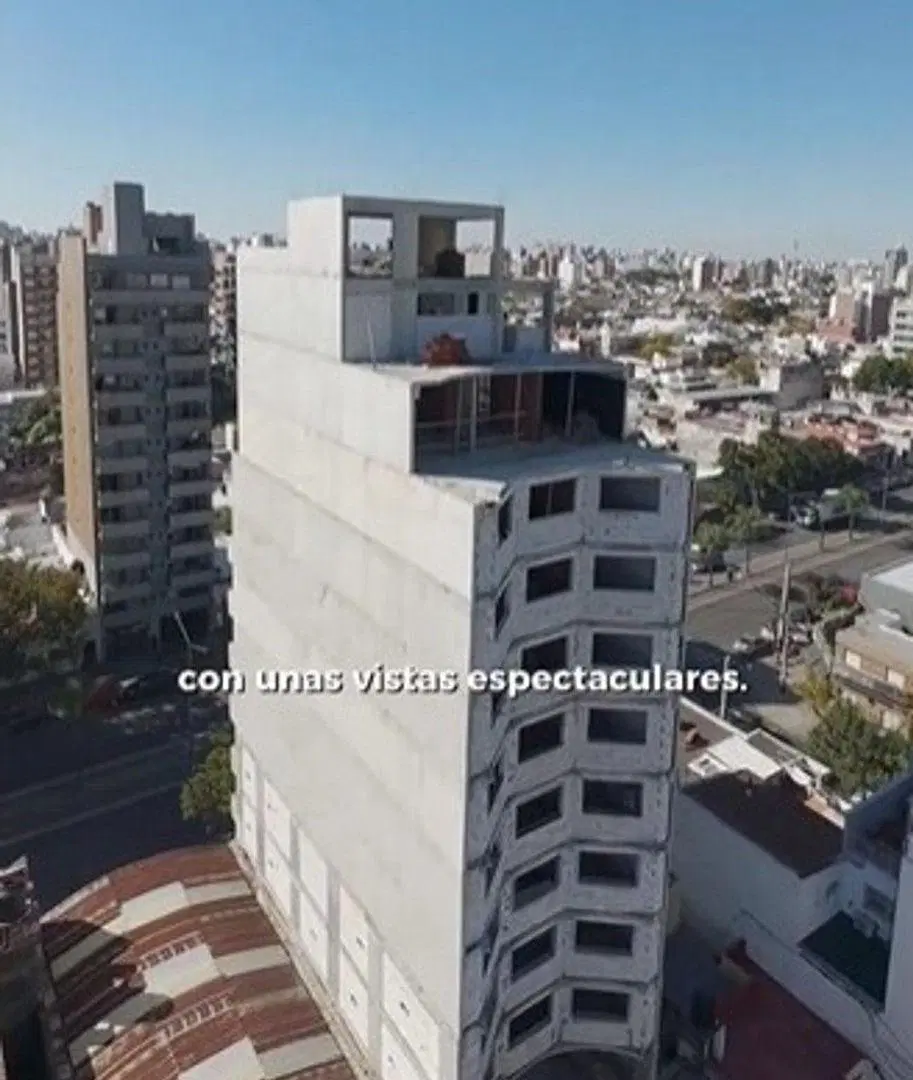 LOCAL COMERCIAL EN VENTA -  27 DE FEB Y CORRIENTES 5