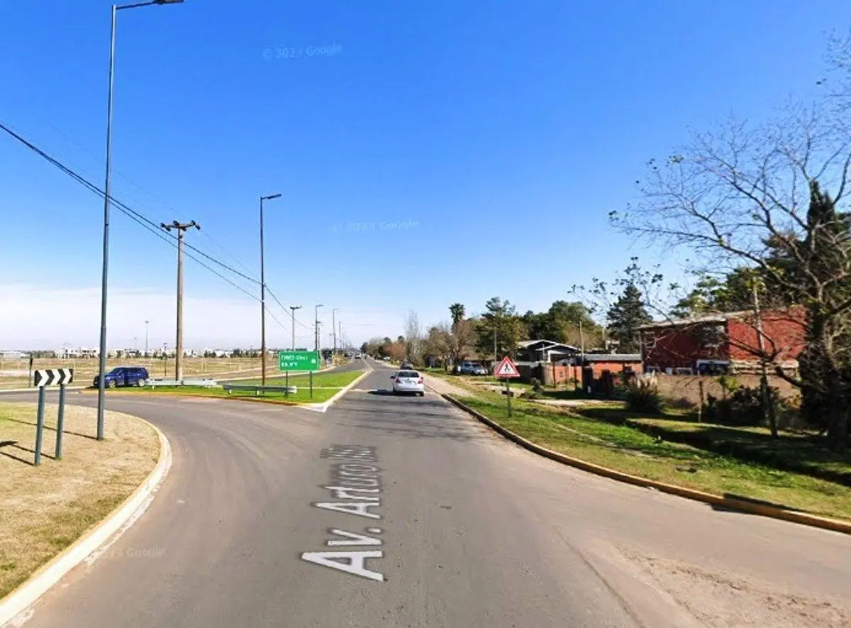 TERRENO EN VENTA FUNES SOBRE AV. IILIA 300M2 3