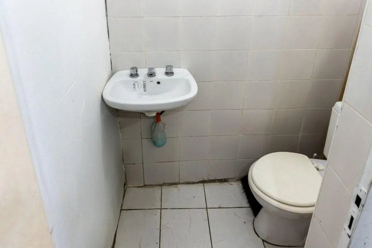 LOCAL EN VENTA CORRIENTES  Y PELLEGRINI 2