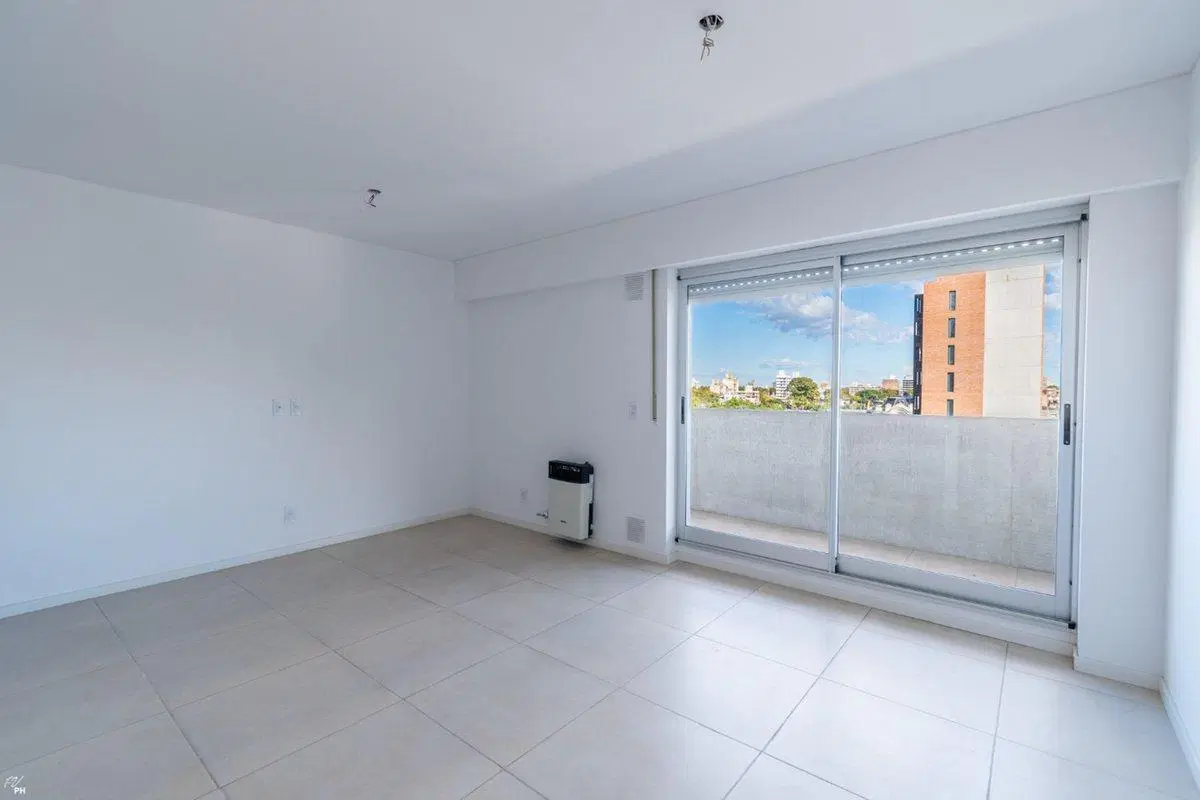 DEPARTAMENTO EN VENTA 1 DORMITORIO LUIS AGOTE 5