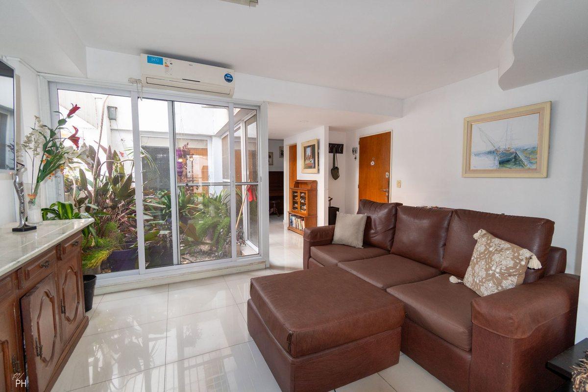 VENTA DPTO 4 DORMITORIOS COCHERA Y PATIO. ZONA RÌO