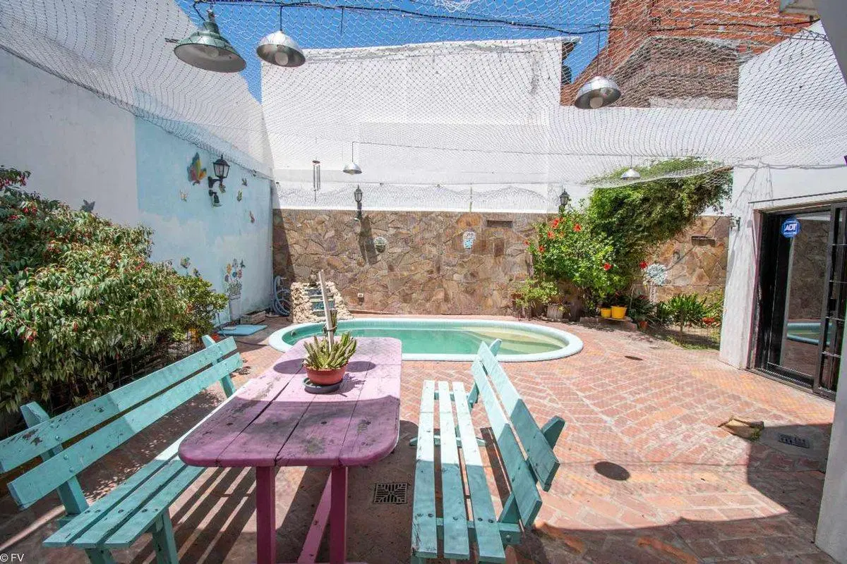 CASA EN VENTA REFINERIA TRES DORMITORIOS 3