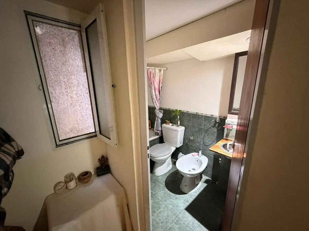 DEPARTAMENTO EN VENTA 1 DORMITORIO ZONA MEDICINA 4