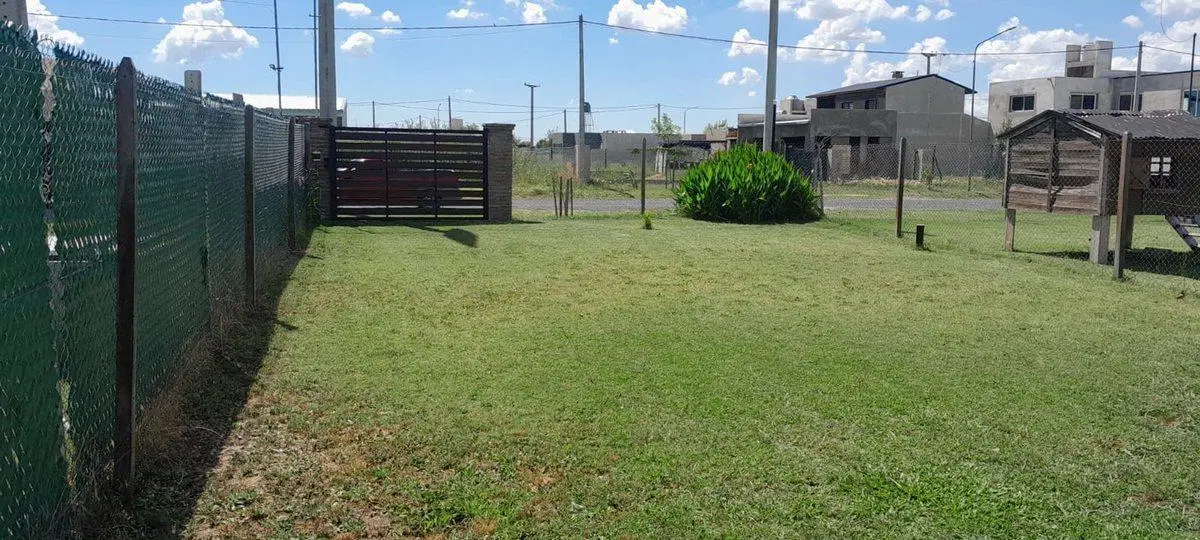 TERRENO EN VENTA CON PILETA Y BAÑO BARRIO ECOVIDA 5