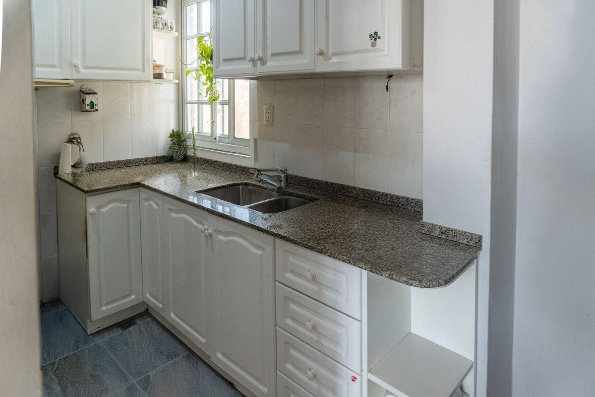 Foto de DEPARTAMENTO EN VENTA 3 DORMITORIOS CON COCHERA, imagen 4