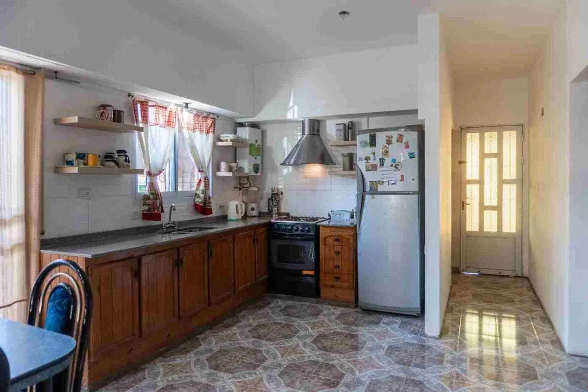 VENTA - CASA FISHERTON TRES DORMITORIOS Y COCHERA 5